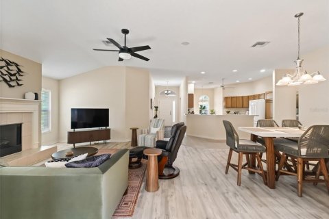 Casa en alquiler en The Villages, Florida, 3 dormitorios, 177.44 m2 № 1837124 - foto 14