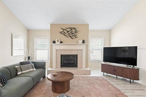 Casa en alquiler en The Villages, Florida, 3 dormitorios, 177.44 m2 № 1837124 - foto 12