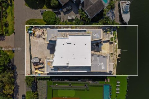 House in Fort Lauderdale, Florida 7 bedrooms, 1034.28 sq.m. № 1863959 - photo 6
