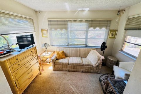 Condominio en venta en Winter Haven, Florida, 1 dormitorio, 78.97 m2 № 2148234 - foto 9