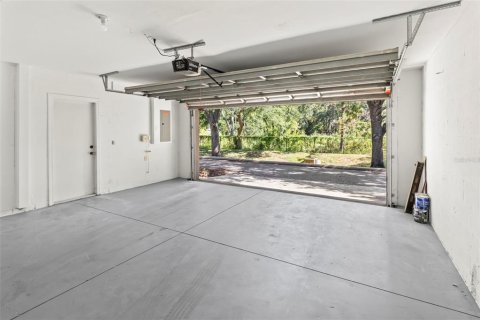 Townhouse in Tampa, Florida 2 bedrooms, 124.49 sq.m. № 2231923 - photo 26