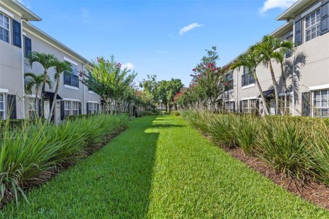 Townhouse in Tampa, Florida 2 bedrooms, 124.49 sq.m. № 2231923 - photo 27