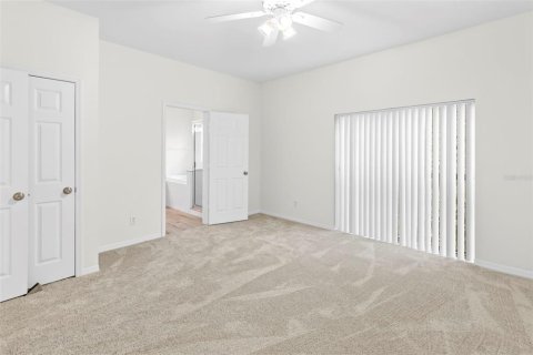 Townhouse in Tampa, Florida 2 bedrooms, 124.49 sq.m. № 2231923 - photo 15