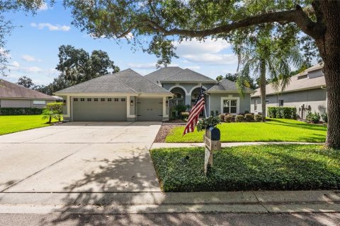 House in Valrico, Florida 5 bedrooms, 246.56 sq.m. № 2349934 - photo 4