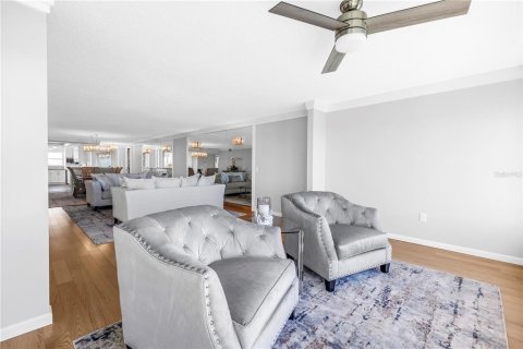 Copropriété à vendre à Gulfport, Floride: 2 chambres, 205.31 m2 № 2142283 - photo 23