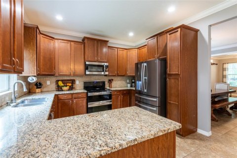 House in Riverview, Florida 4 bedrooms, 254.27 sq.m. № 1765600 - photo 14