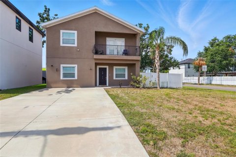 Villa ou maison à Tampa, Floride 4 chambres, 241.55 m2 № 2371222