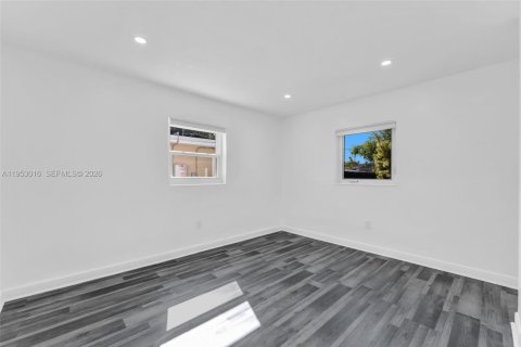 Casa en alquiler en Dania Beach, Florida, 3 dormitorios, 90.58 m2 № 2011511 - foto 18