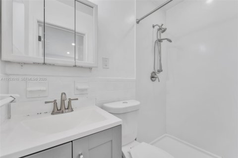 Casa en alquiler en Dania Beach, Florida, 3 dormitorios, 90.58 m2 № 2011511 - foto 21