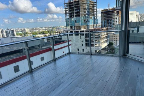 Condominio en alquiler en Miami, Florida, 2 dormitorios, 138.52 m2 № 1770696 - foto 18