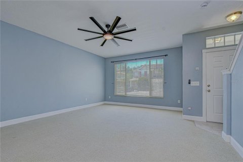 Townhouse in Tampa, Florida 2 bedrooms, 116.31 sq.m. № 2097090 - photo 4