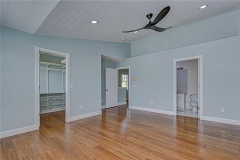Townhouse in Tampa, Florida 2 bedrooms, 116.31 sq.m. № 2097090 - photo 24