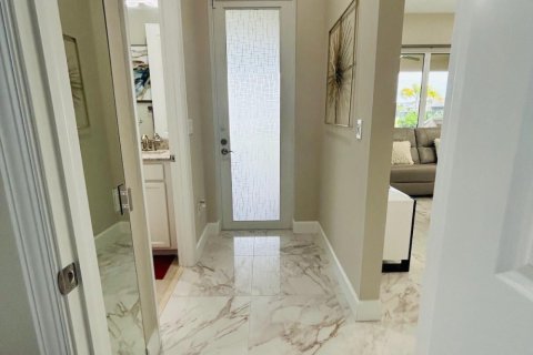 Casa en venta en Westlake, Florida, 4 dormitorios, 201.13 m2 № 2378873 - foto 18