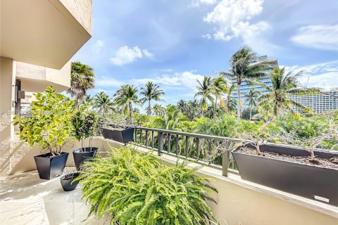 Adosado en venta en Key Biscayne, Florida, 3 dormitorios, 241.92 m2 № 2256222 - foto 13