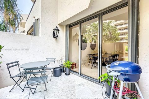 Adosado en venta en Key Biscayne, Florida, 3 dormitorios, 241.92 m2 № 2256222 - foto 14