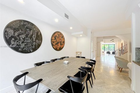 Adosado en venta en Key Biscayne, Florida, 3 dormitorios, 241.92 m2 № 2256222 - foto 7