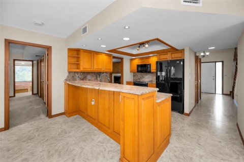 Villa ou maison à vendre à Palm Harbor, Floride: 4 chambres, 191.38 m2 № 1905704 - photo 25