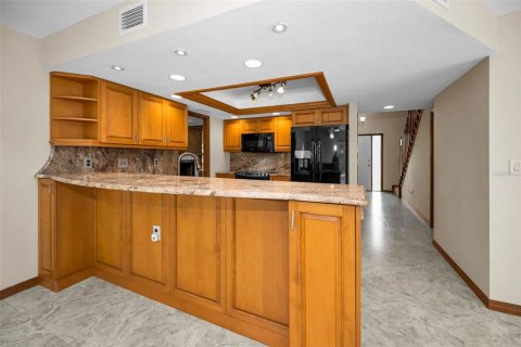 Villa ou maison à vendre à Palm Harbor, Floride: 4 chambres, 191.38 m2 № 1905704 - photo 17