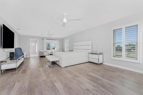Casa en venta en Port Charlotte, Florida, 4 dormitorios, 305.18 m2 № 2177247 - foto 15