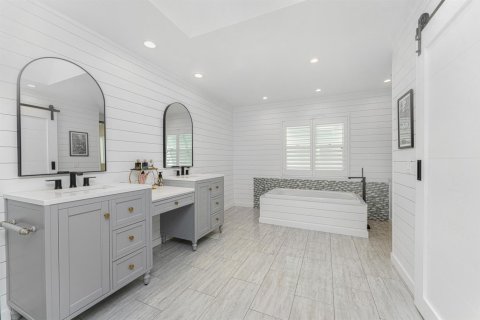Casa en venta en Port Charlotte, Florida, 4 dormitorios, 305.18 m2 № 2177247 - foto 17
