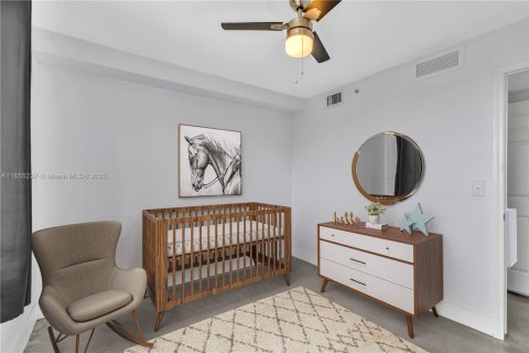 Condominio en venta en Miami, Florida, 2 dormitorios, 82.78 m2 № 1880256 - foto 30