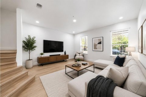 Adosado en venta en Orlando, Florida, 3 dormitorios, 149.94 m2 № 2234522 - foto 3