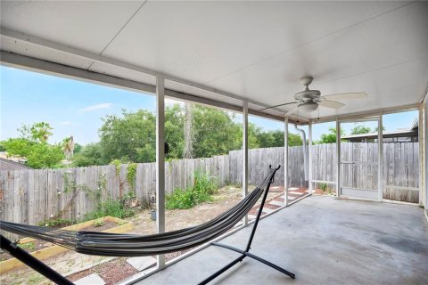 Townhouse in Orlando, Florida 3 bedrooms, 158.31 sq.m. № 2221463 - photo 21