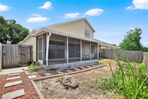 Townhouse in Orlando, Florida 3 bedrooms, 158.31 sq.m. № 2221463 - photo 23