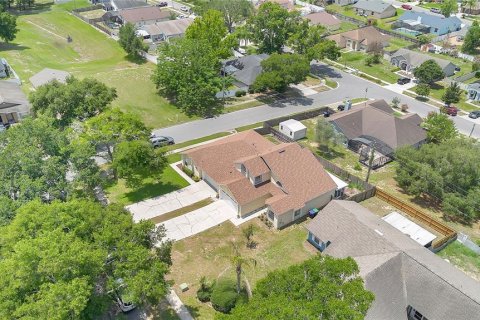 Townhouse in Orlando, Florida 3 bedrooms, 158.31 sq.m. № 2221463 - photo 28