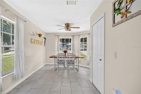 Townhouse in Orlando, Florida 3 bedrooms, 158.31 sq.m. № 2221463 - photo 7