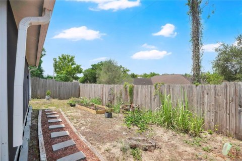 Townhouse in Orlando, Florida 3 bedrooms, 158.31 sq.m. № 2221463 - photo 25