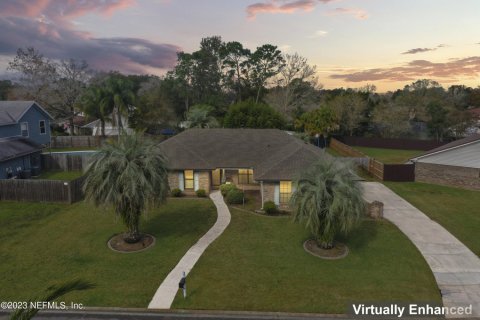 House in Orange Park, Florida 4 bedrooms, 194.54 sq.m. № 877912 - photo 1