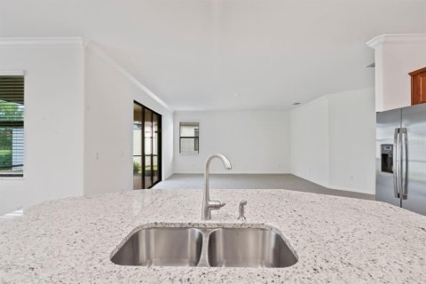 House in Bradenton, Florida 2 bedrooms, 177.26 sq.m. № 1612901 - photo 18