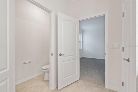 House in Bradenton, Florida 2 bedrooms, 177.26 sq.m. № 1612901 - photo 20