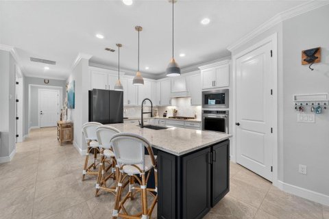 House in Land O' Lakes, Florida 3 bedrooms, 209.87 sq.m. № 1901838 - photo 9