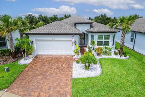 House in Land O' Lakes, Florida 3 bedrooms, 209.87 sq.m. № 1901838 - photo 1