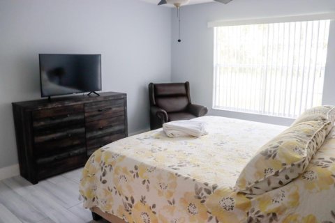 Купить кондоминиум в Киссимми, Флорида 7 комнат, 113.34м2, № 1900322 - фото 27
