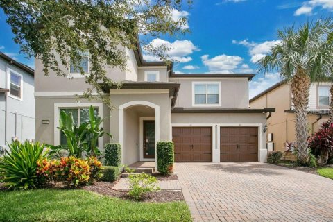 House in Winter Garden, Florida 4 bedrooms, 282.42 sq.m. № 1916297 - photo 26