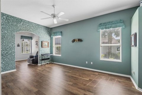 Casa en venta en Davenport, Florida, 4 dormitorios, 219.9 m2 № 2199576 - foto 22