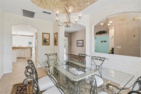 Casa en venta en Davenport, Florida, 4 dormitorios, 219.9 m2 № 2199576 - foto 7