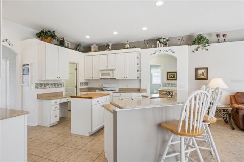Casa en venta en Davenport, Florida, 4 dormitorios, 219.9 m2 № 2199576 - foto 20