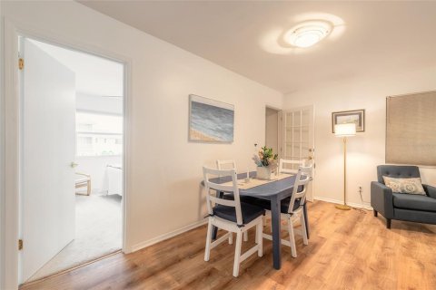 Villa ou maison à louer à New Smyrna Beach, Floride: 3 chambres, 163.14 m2 № 1406962 - photo 14