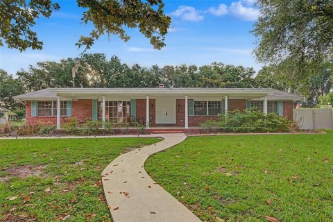 Villa ou maison à Lakeland, Floride 4 chambres, 243.13 m2 № 2318909