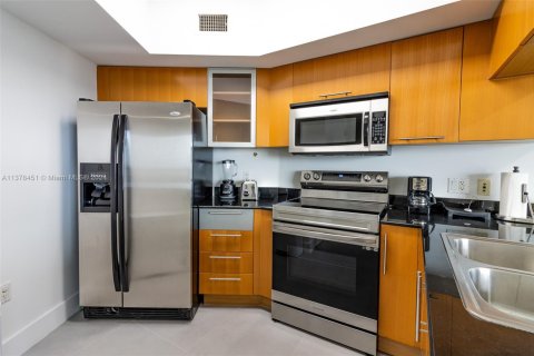 Copropriété à louer à Miami, Floride: 2 chambres, 97.36 m2 № 1984882 - photo 9