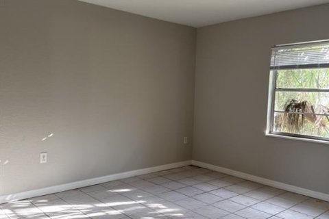Copropriété à louer à Tampa, Floride: 3 chambres, 109.9 m2 № 2376768 - photo 6