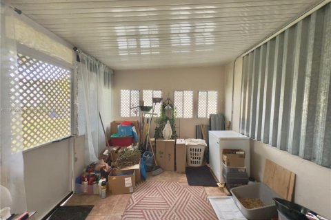 Купить виллу или дом в Холливуд, Флорида 2 спальни, 86.96м2, № 1970366 - фото 12