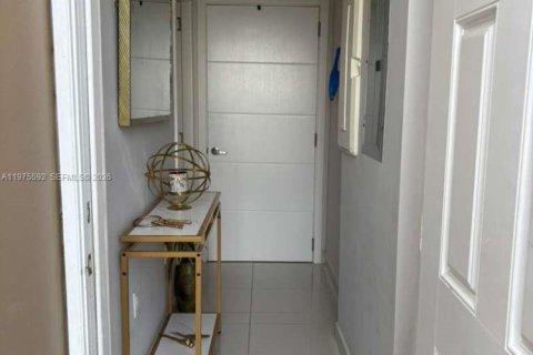 Купить таунхаус в Хомстед, Флорида 4 спальни, 133.22м2, № 2079217 - фото 15