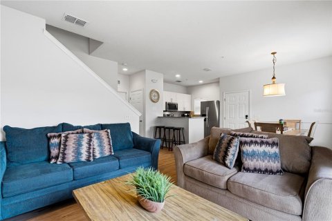 Touwnhouse à louer à Kissimmee, Floride: 4 chambres, 157.38 m2 № 2416663 - photo 3