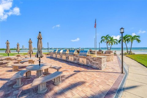 Condominio en venta en Clearwater, Florida, 2 dormitorios, 83.61 m2 № 2107151 - foto 26