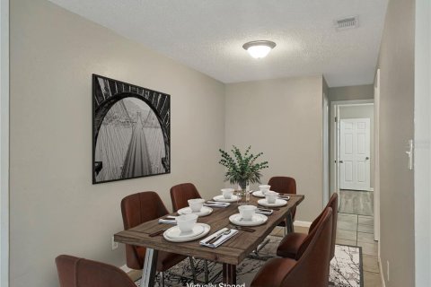 Apartamento en alquiler en Tampa, Florida, 2 dormitorios, 69.86 m2 № 1824668 - foto 4